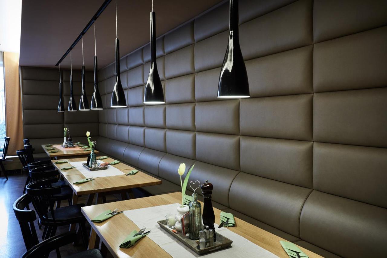 Hotel Goll Pforzheim-Niefern Kültér fotó